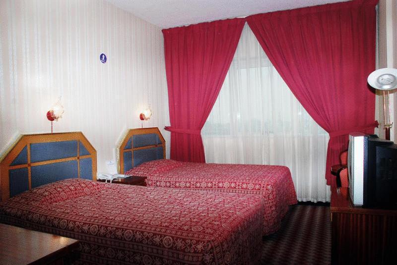 Rafee Hotel Dubai Exteriör bild